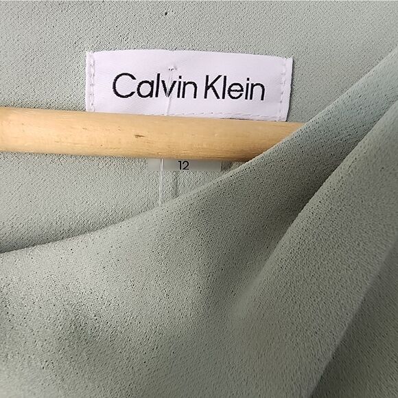 Calvin Klein Moss Light Green Midi Dress with Timeless Elegance New With Tags - Picture 4 of 12